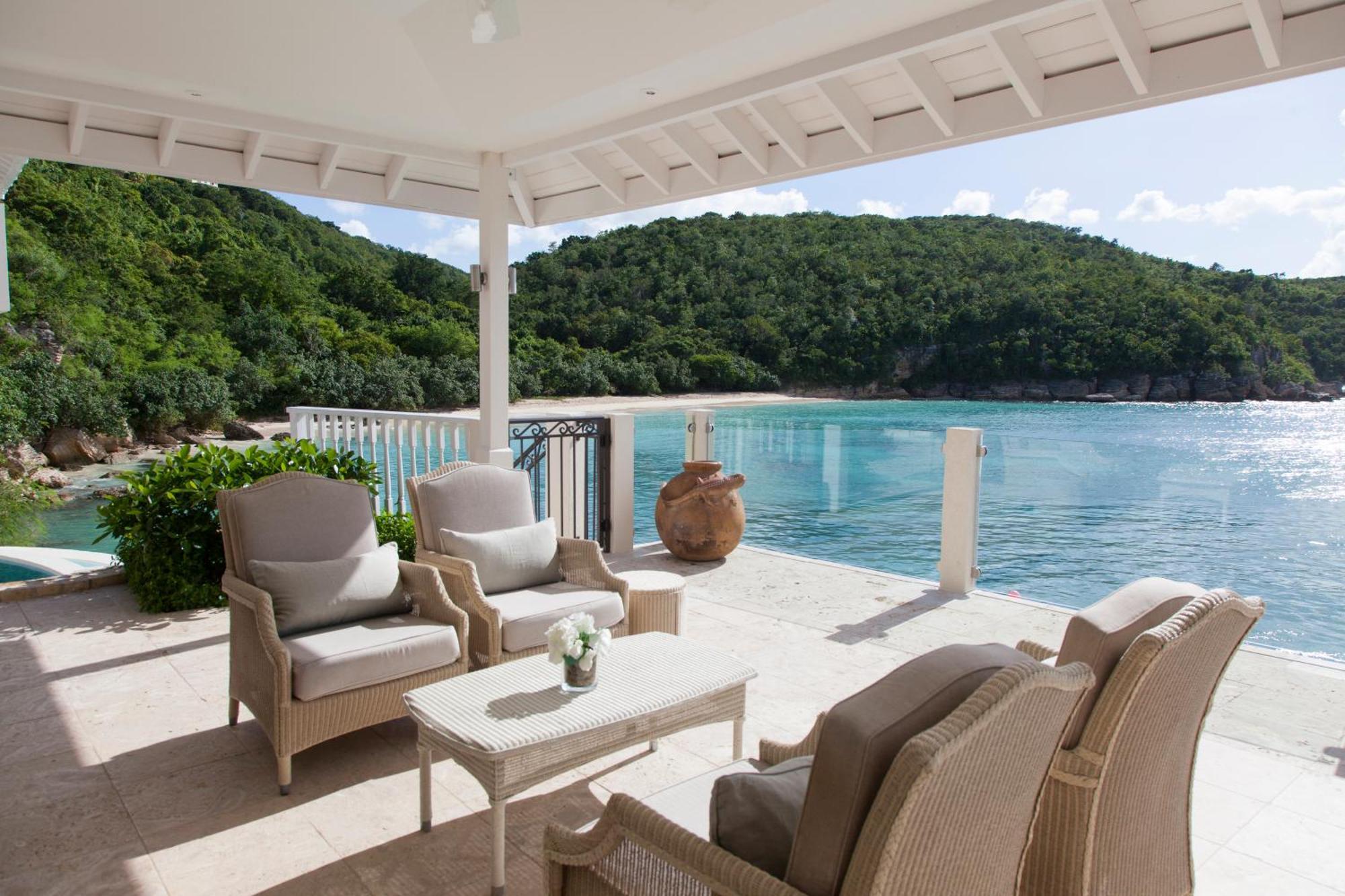 Blue Waters Resort And Spa St. John's Kültér fotó